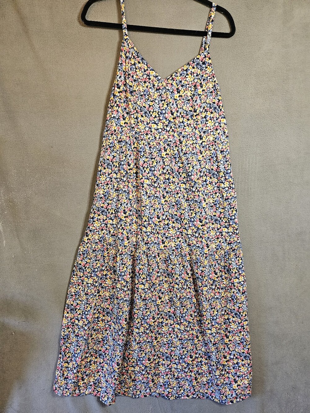 Old Navy Womens Medium Cami Maxi Dress Floral Multicolor Vneck Teir Cottagecore